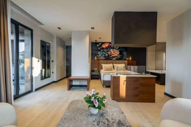 Premium Room with Jacuzzi 2